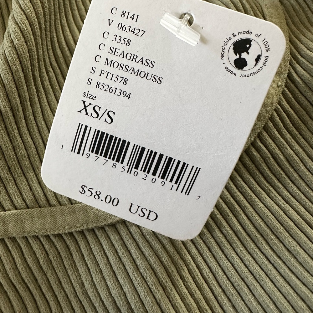 NWT. Free People Meg Seamless bodysuit in Moss. Xs/s